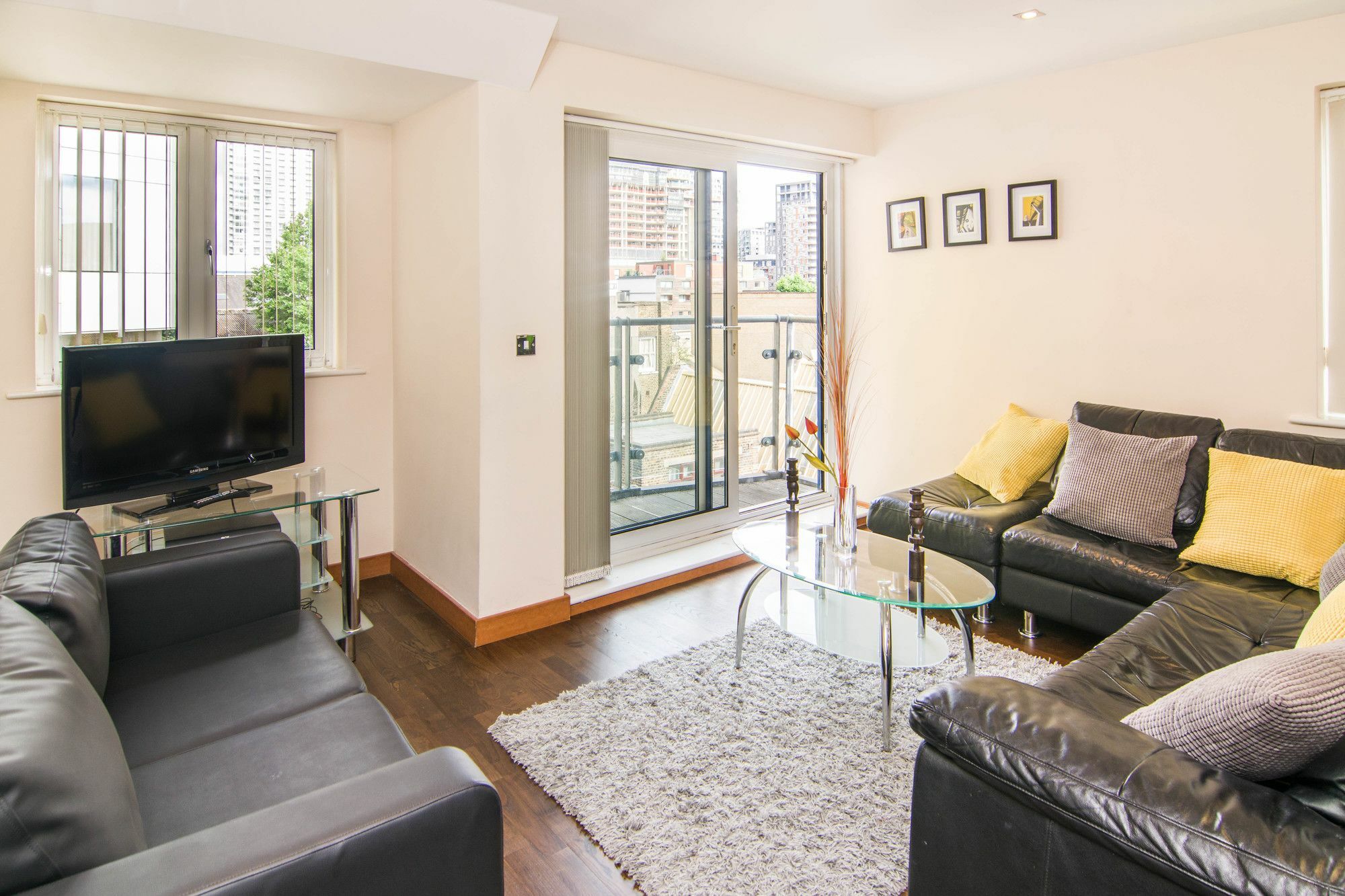 Apartment Wharf - Cuba Street Londra Esterno foto