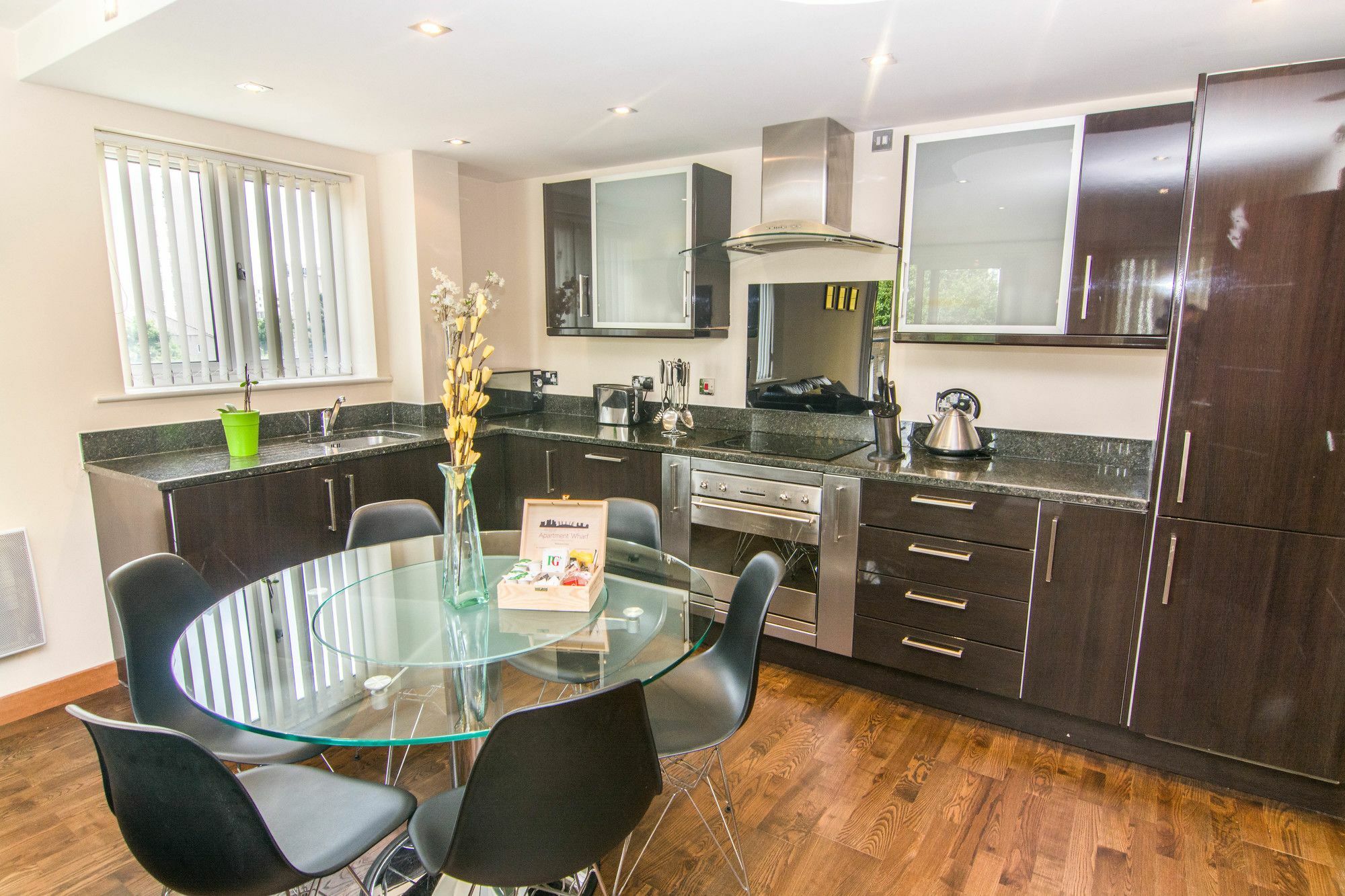 Apartment Wharf - Cuba Street Londra Esterno foto